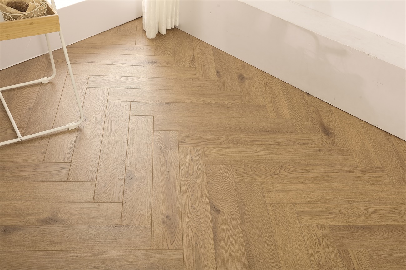 Инженерная доска East Elegance Елка EF6013 600х100х15 мм