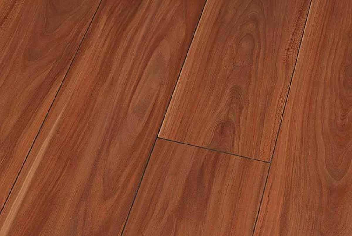 Ламинат Falquon Blue Line Wood 8 Canyon Plum