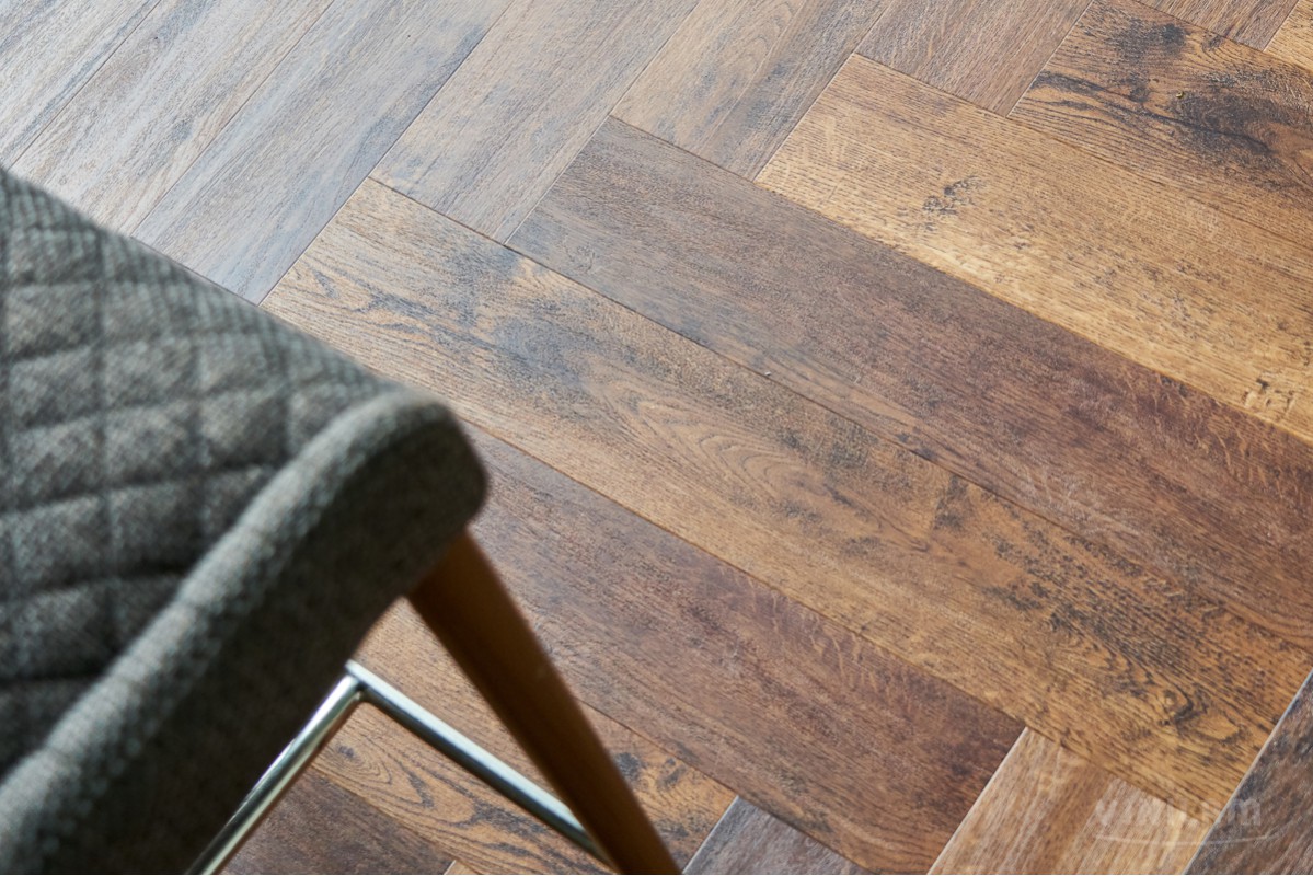 Кварц-винил Vinilam Parquet Herringbone Паркет Парижский