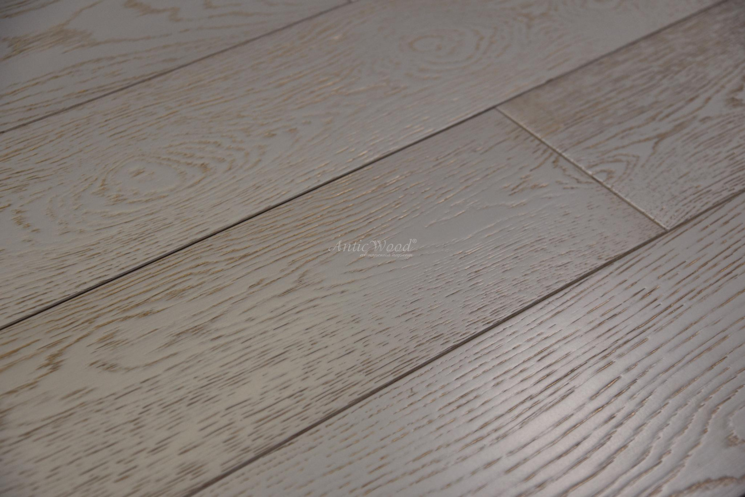 Инженерная доска Antic Wood Патина Золотой Пегас