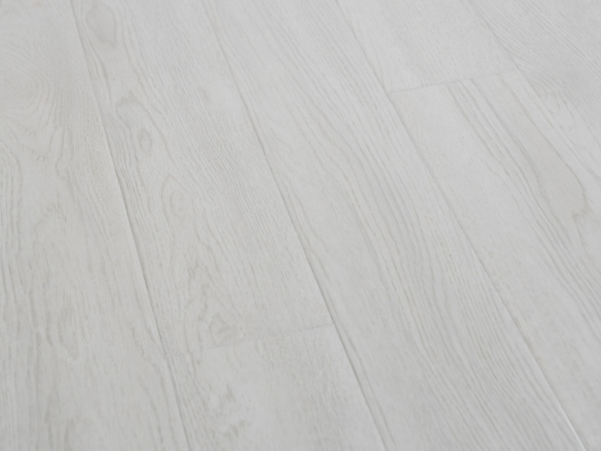 Ламинат LamiWood Glanz Дуб Шифон